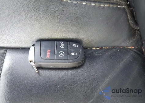 2014 Dodge Charger Sxt Plus из США, поврежденный, VIN 2C3CDXHG9EH319335